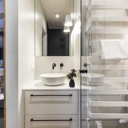 Famixdom Modrzejewska Centrum Apartman *